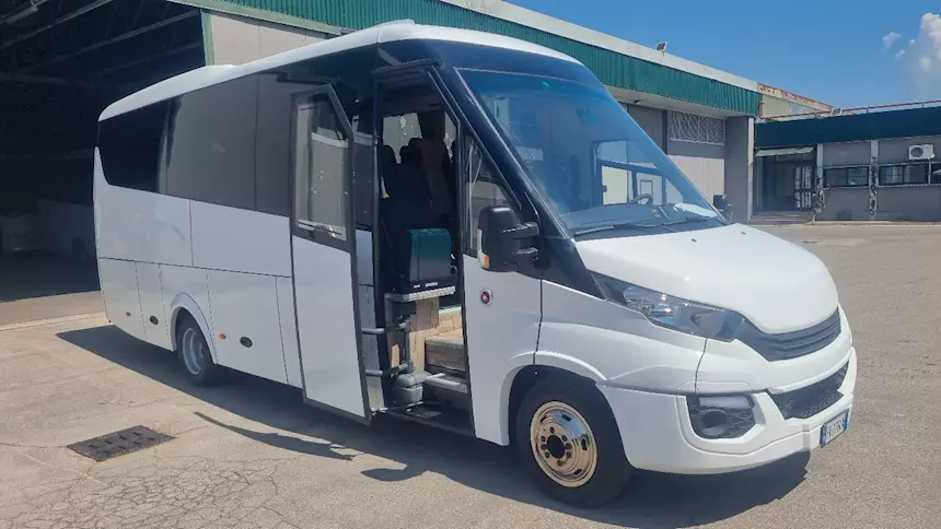 Foto 10Ibis Maxi Euro 6 Marca Iveco Anno 2017, cambio manuale