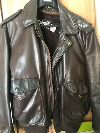 Schott originale taglia 46 ben tenuto