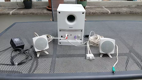 Boston Micro Media HiFi speaker set