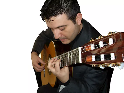 Docente di Chitarra offre lezioni individuali di chitarra