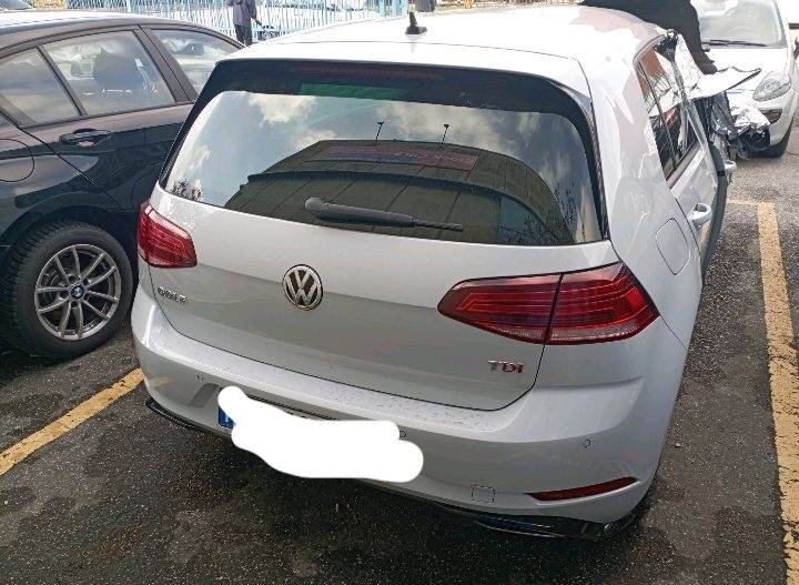 VW Golf 7 sinistrata - Foto 4