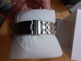 Orologio roccobarocco in acciaio