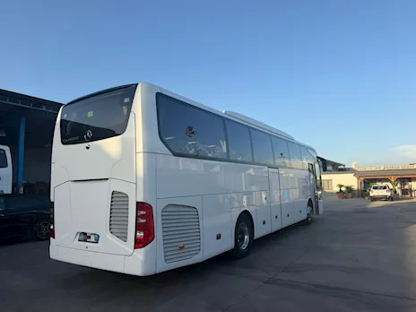 MERCEDES TOURISMO Anno 2020, in ottime condizioni - Anteprima 6