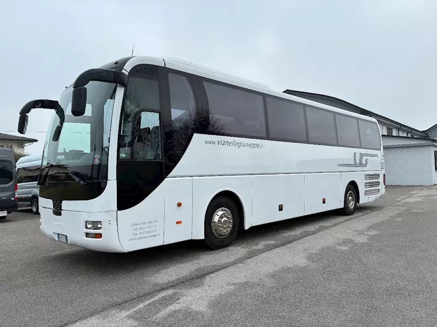 Man Lion’s coach Anno 2007 Euro 4