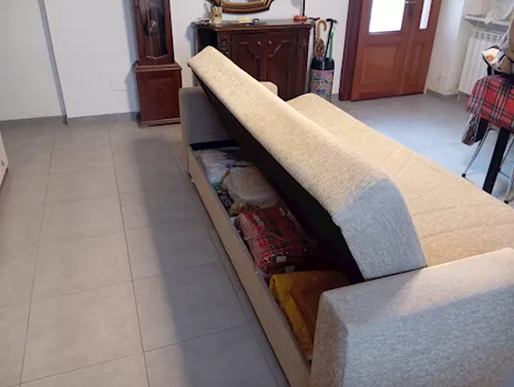 Divano tre posti contenitore e letto