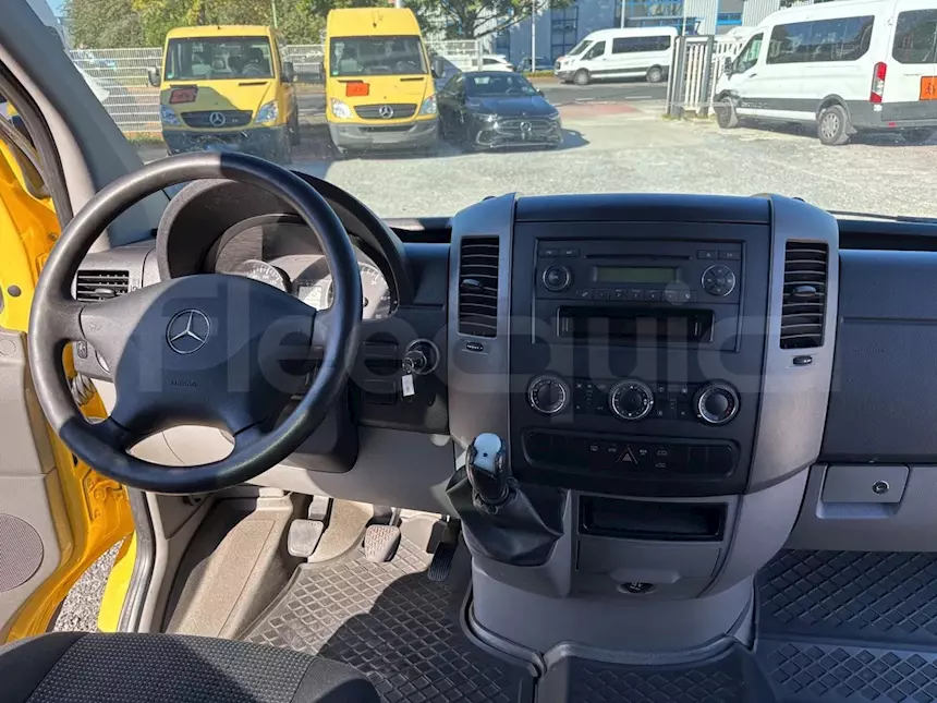 Foto 4Mercedes-Benz Sprinter, 2012, 7 posti, Euro 5, km 473.327, cambio: manuale