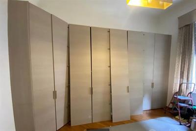 Armadio TiSettanta ad angolo, colore chiaro - Anteprima 1