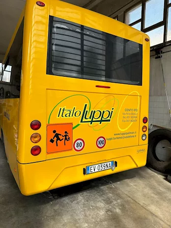Scuolabus Iveco 100