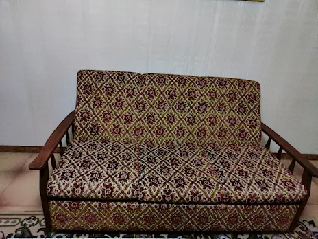 Cappottiera, parete attrezzata, divani - Foto 2