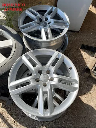 N. 4 Cerchi Audi Originali