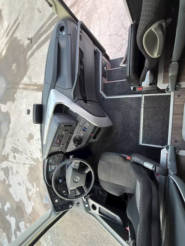 Foto 10MERCEDES-BENZ TURISMO Anno 2021 Km 540000 Euro 6, cambio: manuale