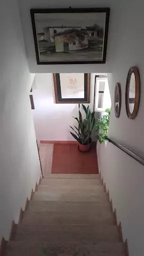 Bilocale con balcone in centro ristrutturato