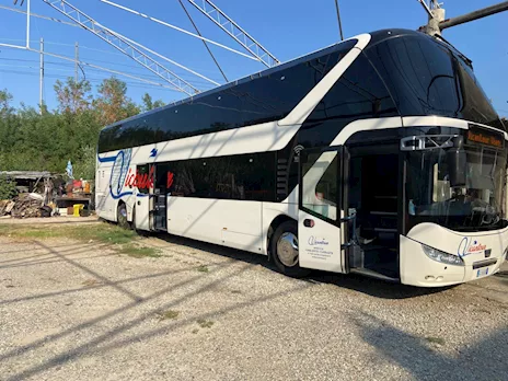 Neoplan skyliner