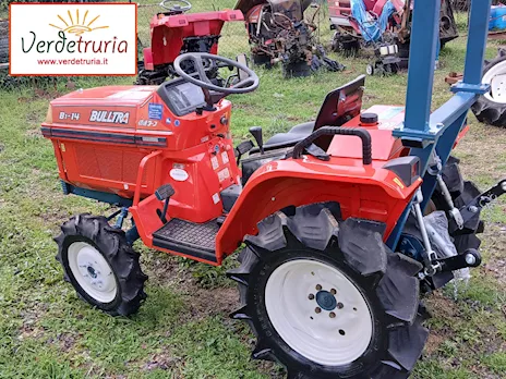 Trattore agricolo Kubota