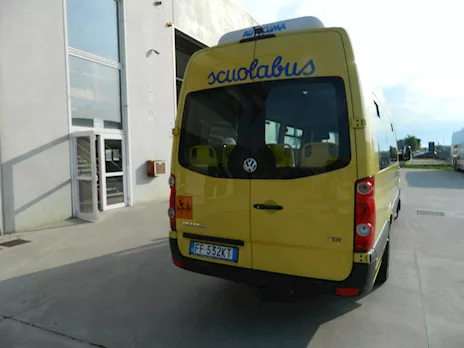 Scuolabus Euro 6 da 19 a 36 pax Iveco, cambio automatico - Anteprima 6