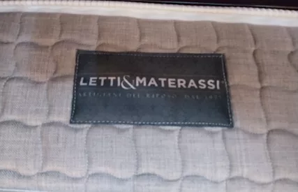 Materasso semi nuovo LETTI & MATERASSI