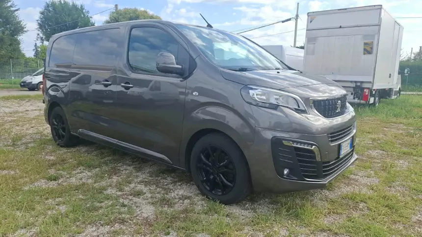 Foto 7Peugeot Expert - Full Opt - Passo Medio - Anno 2019 Euro 6, tetto basso