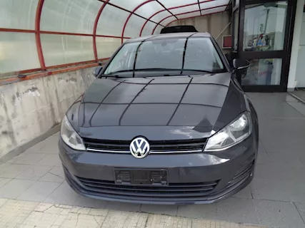 Volkswagen Golf Business 1.6 TDI 5P Confortiline Blue Motio Anno 2013 - Foto 2