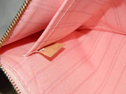 Louis Vuitton pochette Neverfull, color rosa, mai usato - Foto 5