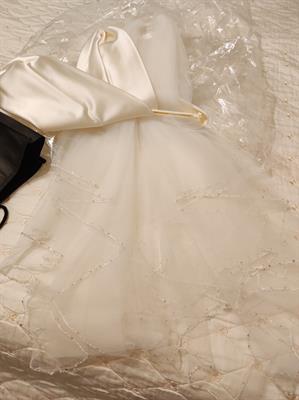 Abito da sposa color avorio