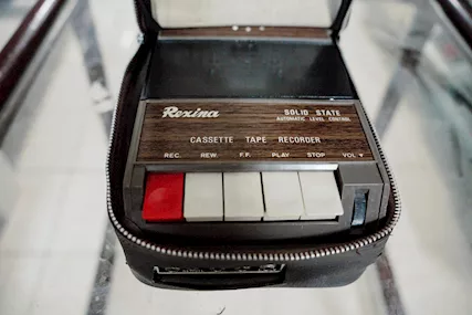 REGISTRATORE A CASSETTE