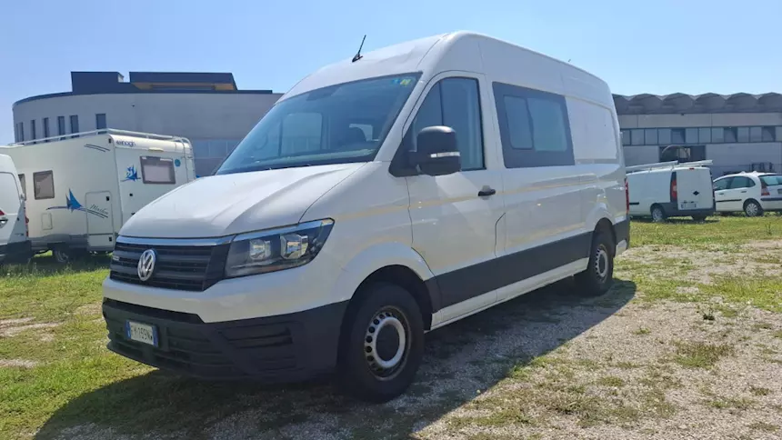 Foto 9Volkswagen Crafter 4X4 - Furgone 6 Posti, passo medio, tetto alto