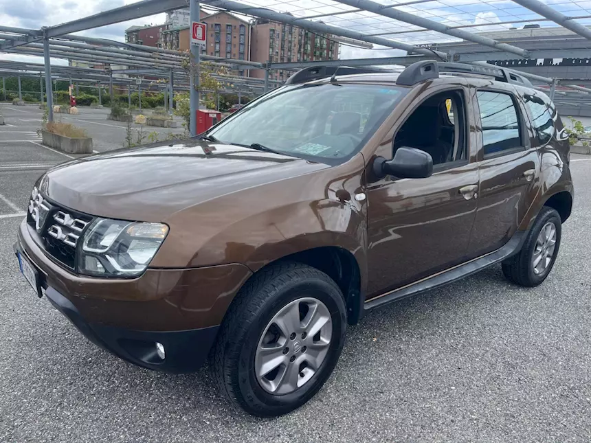 Dacia Duster 1ª serie anno 2014 GPL Km 165000 Monovolume - Foto 2