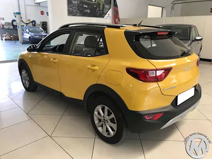 KIA Stonic 1.2 DPI 84CV Style Anno 2022 Km 9025 Fuoristrada/SUV - Foto 2