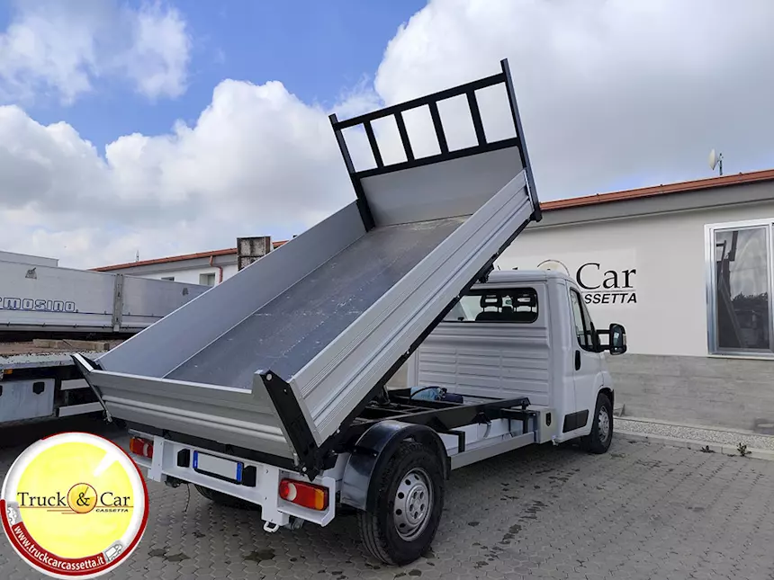 Foto 4Citroen Jumper - 2021 - cassone ribaltabile trilaterale - EU Km 99590