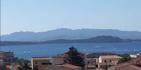 La Maddalena grande app.to vista mare con garage
