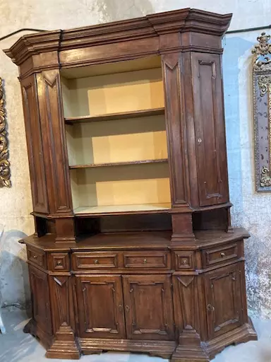 Doppio corpo in castagno ricostruito con materiale antico - Anteprima 1