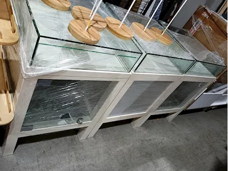 BANCO BIANCO ESPOSITIVO 2070, in legno, in buone condizioni - Anteprima 2