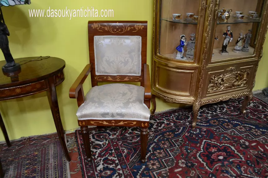 Sei sedie-poltrone stile olandese in tessuto chiaro - Foto 3