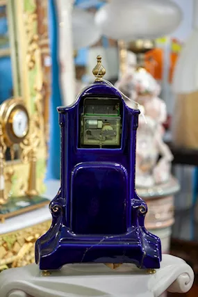 Orologio da Tavolo in Porcellana Blu Cobalto con Decori Dora - Foto 2