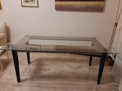 Tavolo in vetro