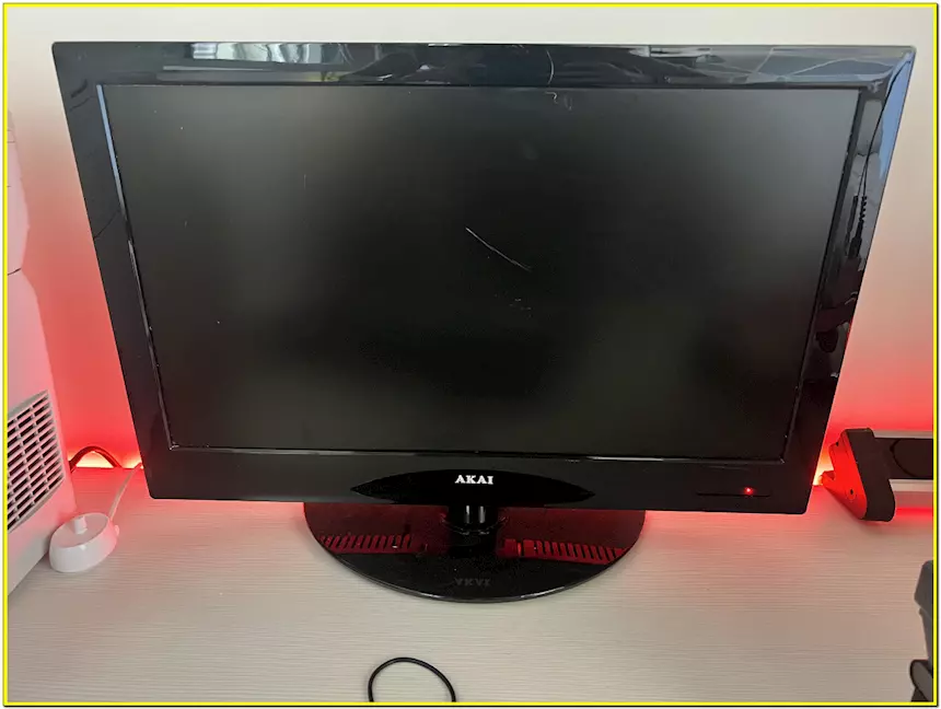 Foto 12Tv-Monitor Akay Aktv245led 24.5p Led FHD, ottimo stato, prezzo non trattabile