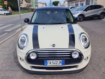 MINI Cooper D 1.5 Cooper D
