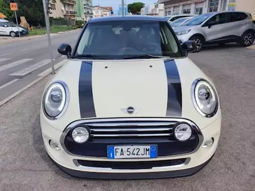MINI Cooper D 1.5 Cooper D