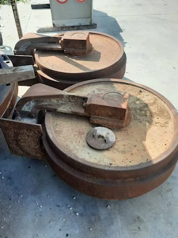 Ricambi vari per escavatore Fiat Hitachi EX 700