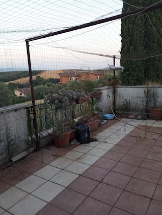 Vase -villa bifamiliare da ristrutturare