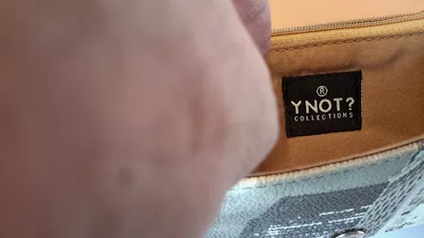 Portafoglio YNOT Collections con multi tasche - Anteprima 3