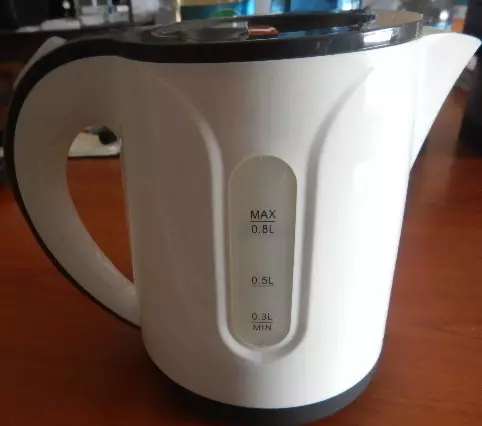 Bollitore elettrico 1100 W0.8 litri, con Filtro