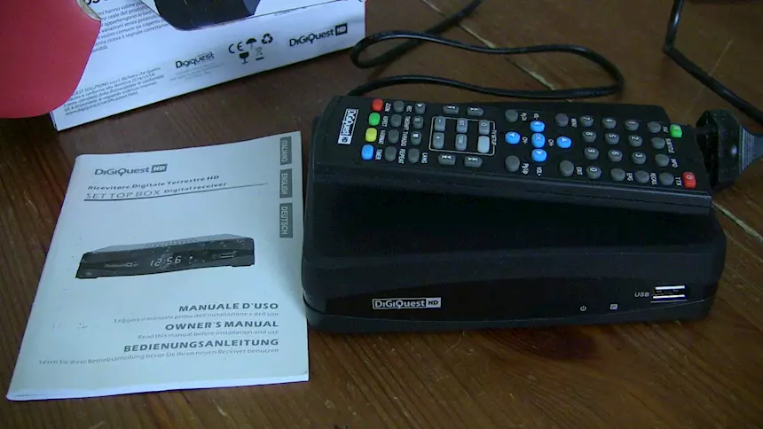 Decoder TV Digiquest 690 HD
