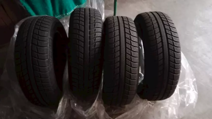Pneumatici invernali Michelin 195/60R15 88T