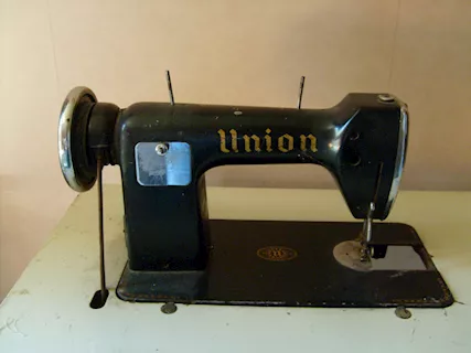 Macchina da cucire antica marca UNION - Foto 2