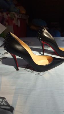 Scarpe donna louboutin usate - Anteprima 5