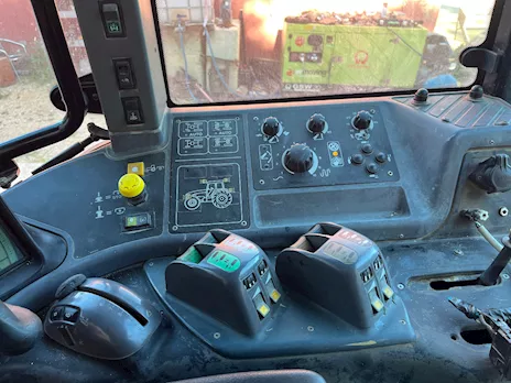 Trattore usato Marca New Holland, mod. T190 - Anteprima 5