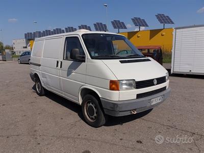 Volkswagen T4 1.9 Diesel 1995 300000KM, in buone condizioni - Foto 3