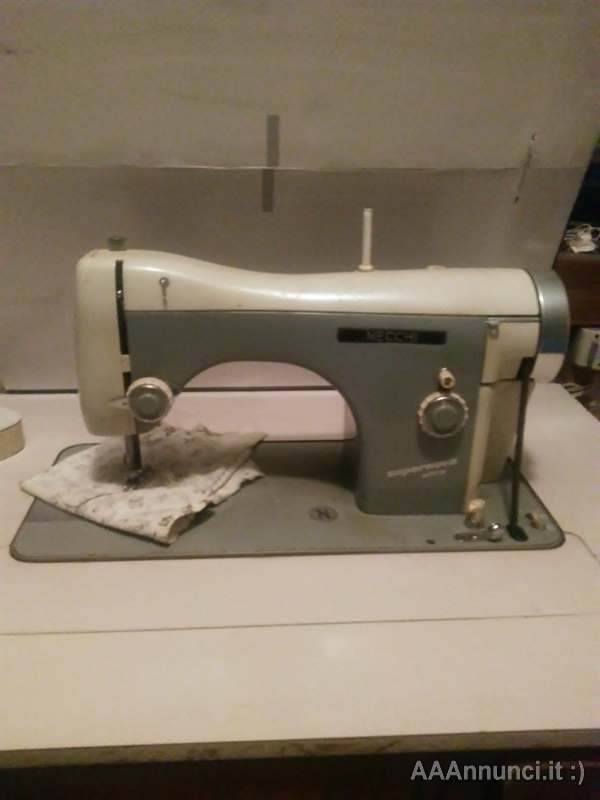 Macchina da cucire con mobiletto - Foto 2