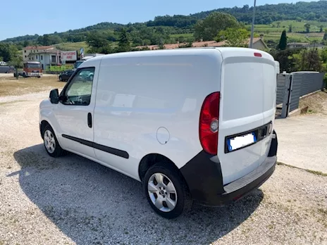 Fiat Modello Doblò Cargo 1.3 Multijet 90 CV Anno 2013 Km 237000 - Foto 3